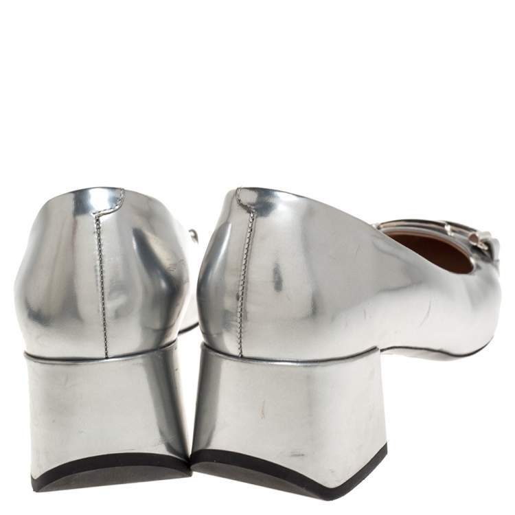 Pre Owned Tod's Silver/Black Foil Leather And Leather Cap Toe Block Heel Pumps Size 39.5