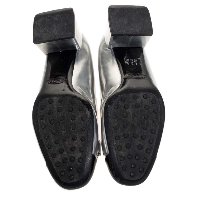 Pre Owned Tod's Silver/Black Foil Leather And Leather Cap Toe Block Heel Pumps Size 39.5