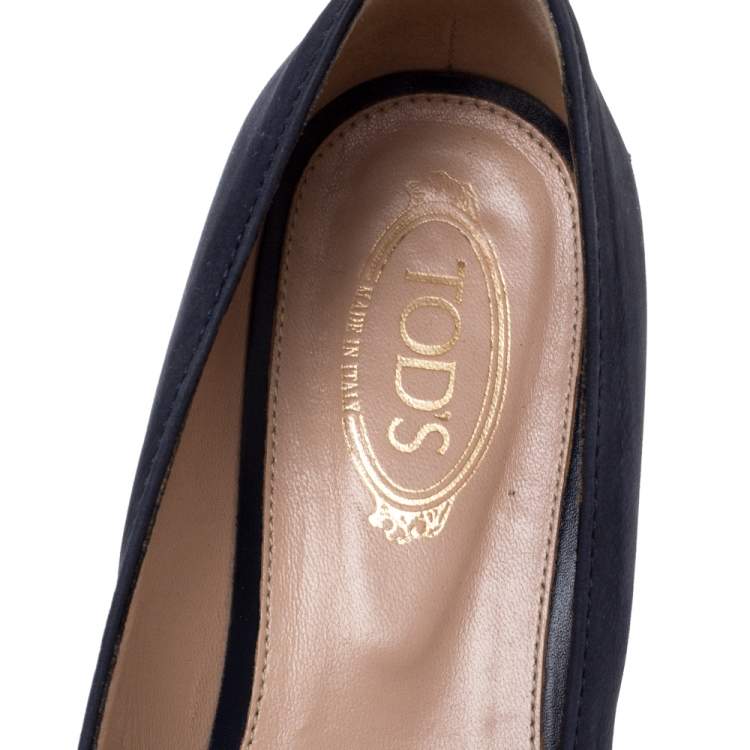 مملوكة مسبقًا Tod's Navy Blue Suede and Patent Leather Cap Toe Buckle Ballet Flats Size 36.5