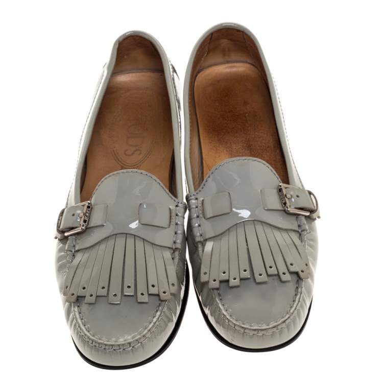 Pre Owned Tod's Grey Patent Leather Buckle Detail Fringe Loafers Size 39