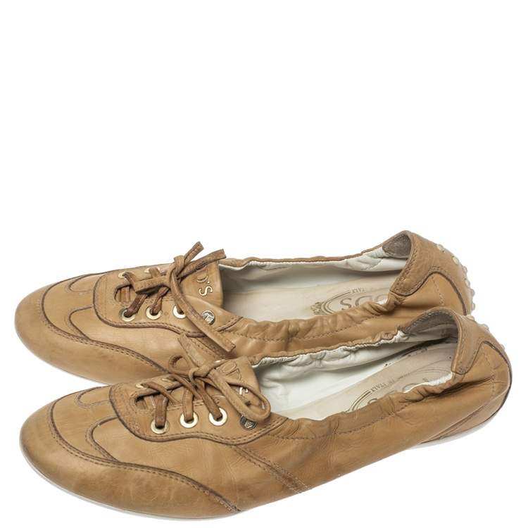 Pre Owned Tod's Tan Leather Lace Up Scrunch Low Top Sneakers Size 39