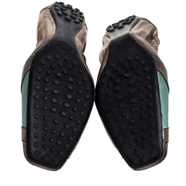 Pre Owned Tod's Metallic/Green Leather Scrunch Ballet Flats Size 38.5