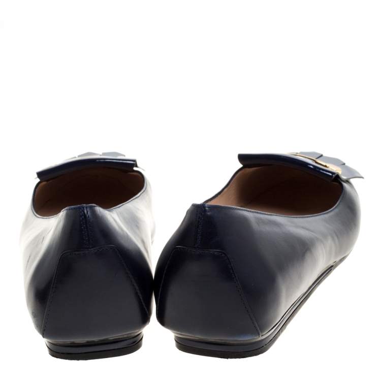 Pre Owned Tod's Navy Blue Leather and Patent Leather Fringe Detail Ballet Flats Size 42