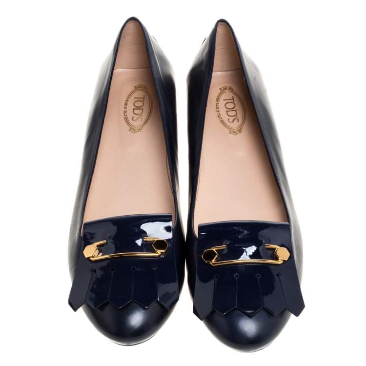 Pre Owned Tod's Navy Blue Leather and Patent Leather Fringe Detail Ballet Flats Size 42