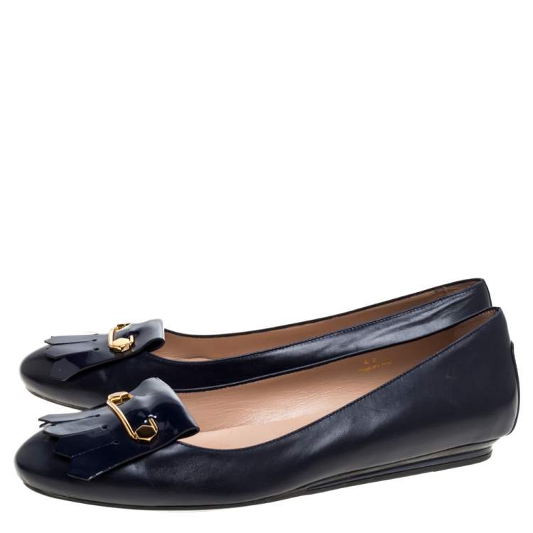 Pre Owned Tod's Navy Blue Leather and Patent Leather Fringe Detail Ballet Flats Size 42