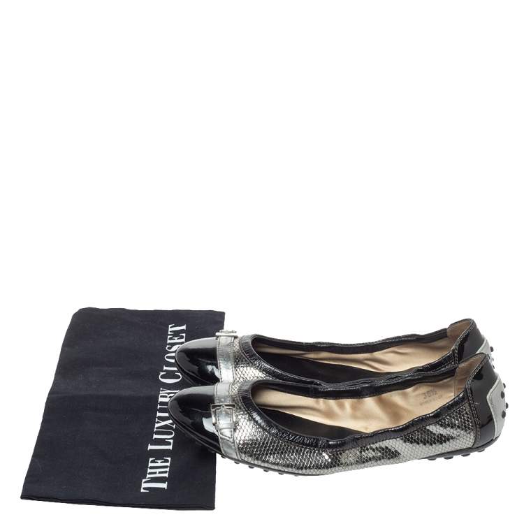 Pre Owned Tod's Black Patent And Metallic Grey Snakeskin Embossed Buckle Detail Ballet Flats Size 38.5