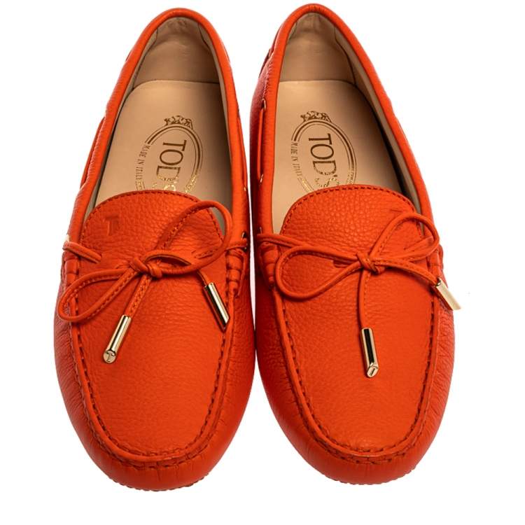 Pre Owned Tod's Orange Leather Gommino Bow Loafers Size 37.5