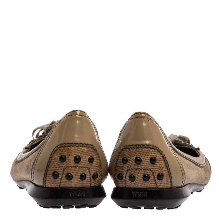 Pre Owned Tod's Beige Patent, Lizard Embossed Leather And Suede Bow Flats Size 36