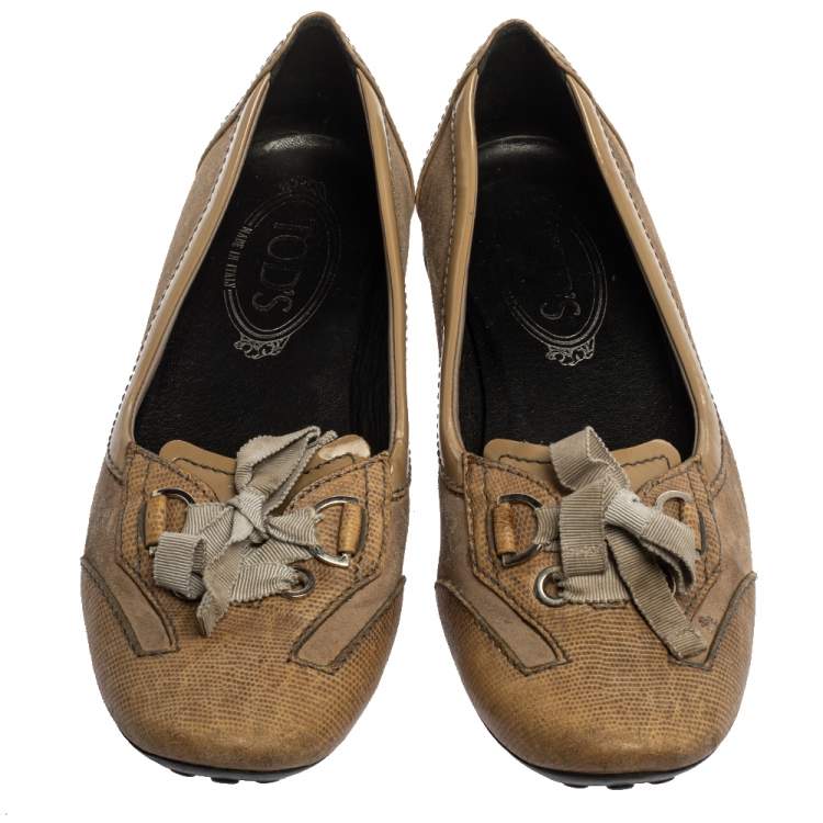 Pre Owned Tod's Beige Patent, Lizard Embossed Leather And Suede Bow Flats Size 36