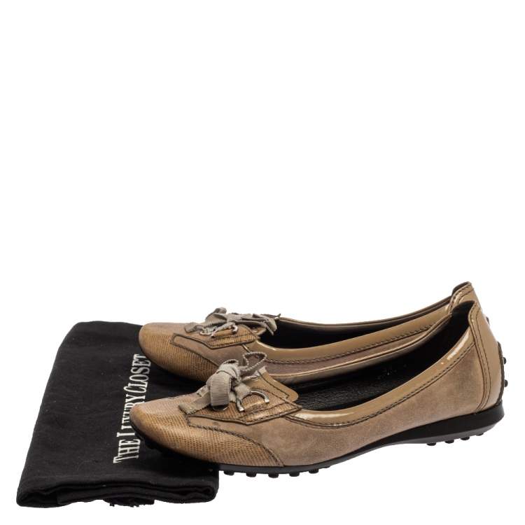 Pre Owned Tod's Beige Patent, Lizard Embossed Leather And Suede Bow Flats Size 36