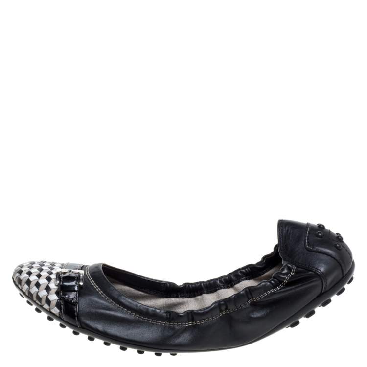 Pre Owned Tod's Black Leather Cap Toe Buckle Detail Scrunch Ballet Flats Size 38