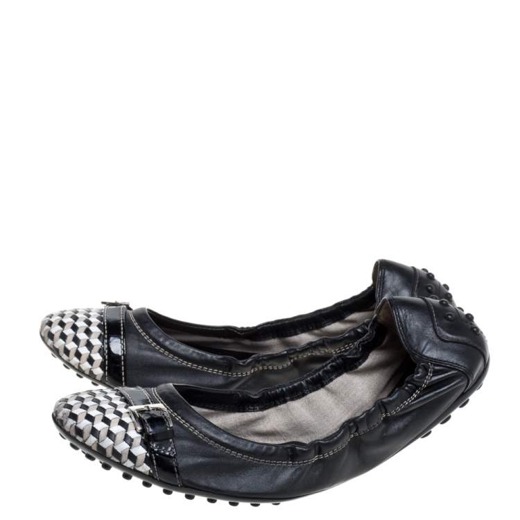 Pre Owned Tod's Black Leather Cap Toe Buckle Detail Scrunch Ballet Flats Size 38