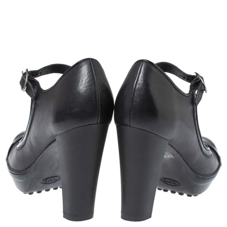 Pre Owned Tod's Black Patent Leather Mary Jane Block Heel Platform Pumps Size 35