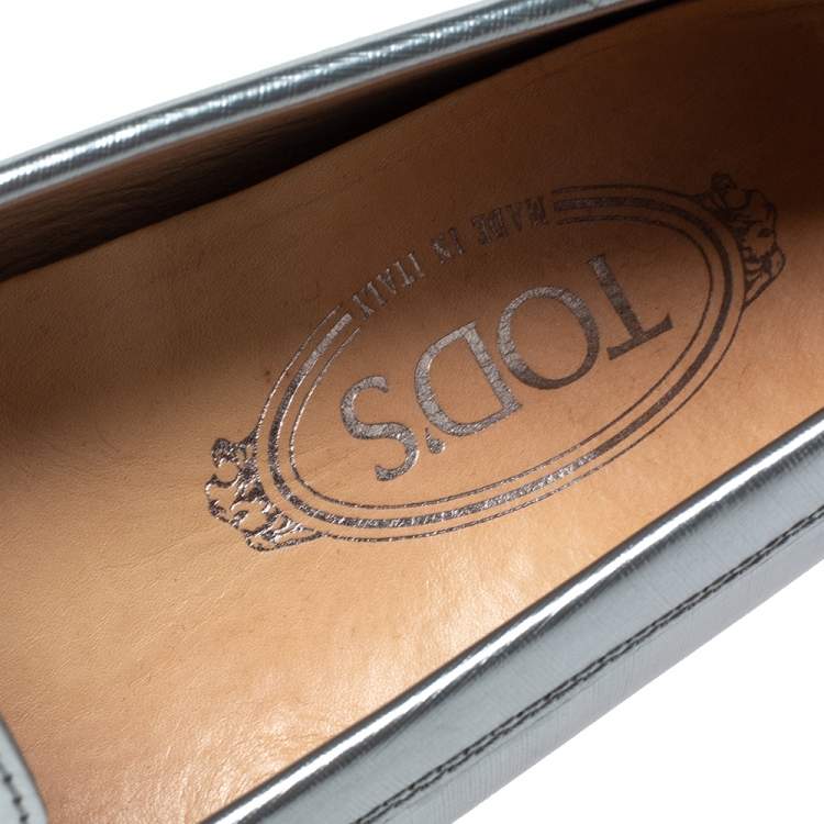 Pre Owned Tod's Silver Metallic Leather Penny Loafers Size 39