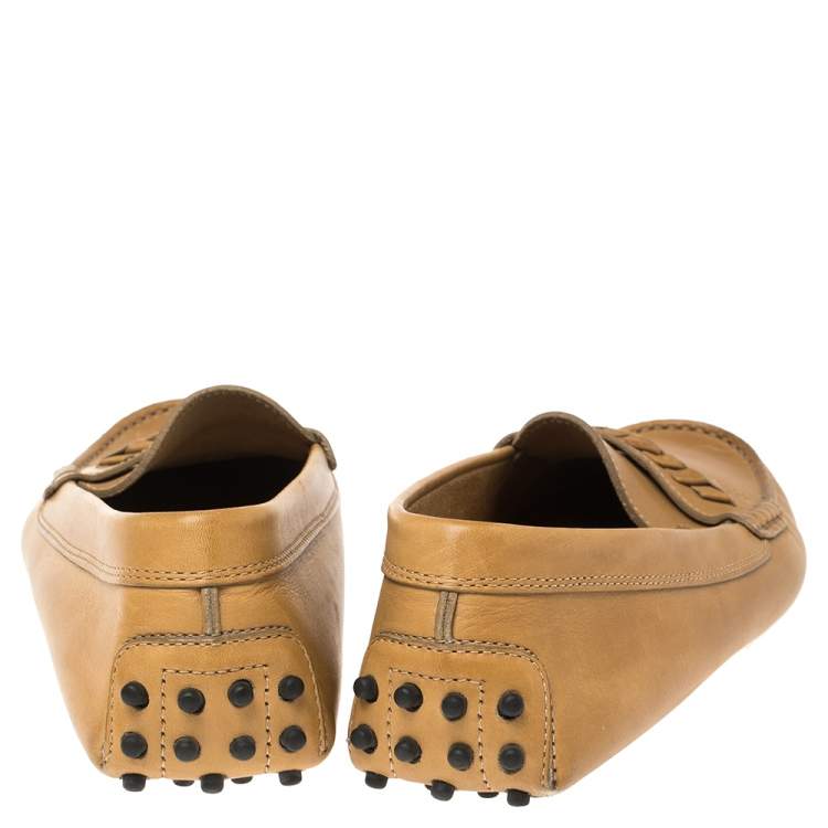 Pre Owned Tod's Tan Leather Loafers Size 39