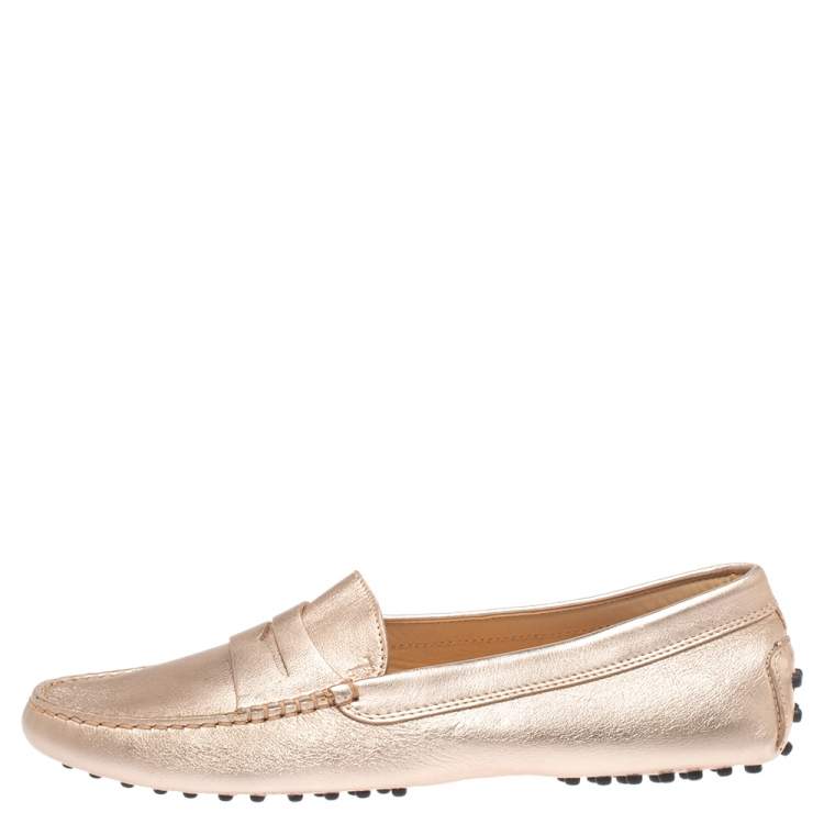 مملوكة مسبقًا Tod's Metallic Gold Leather Penny Loafers Size 39.5