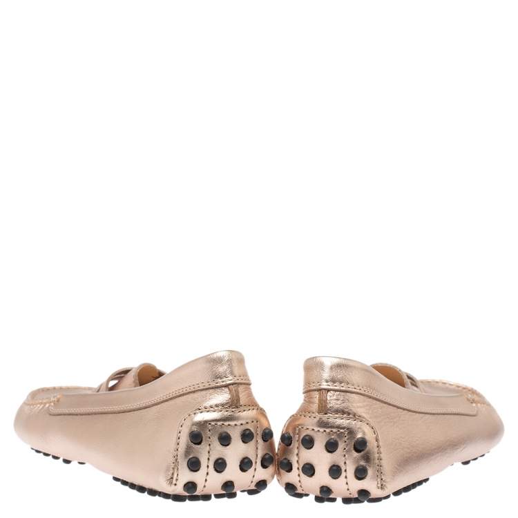 مملوكة مسبقًا Tod's Metallic Gold Leather Penny Loafers Size 39.5