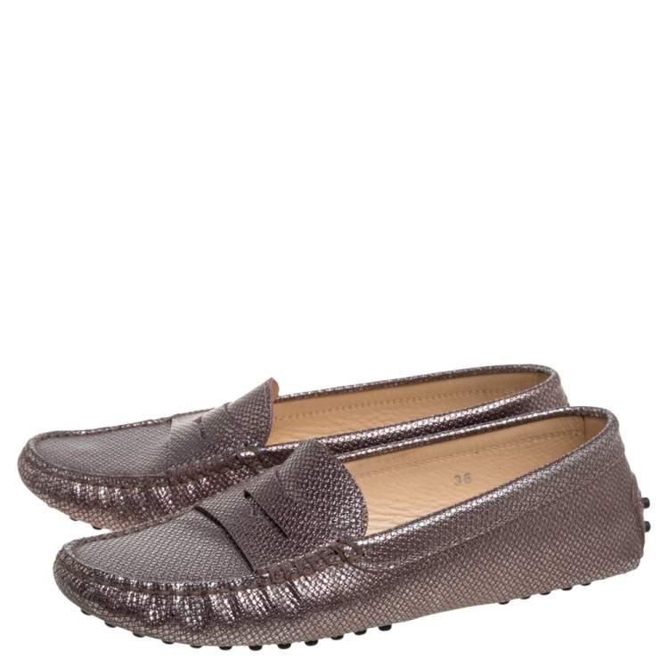 مملوكة مسبقًا Tod's Metallic Brown Leather Penny Slip On Loafers Size 36