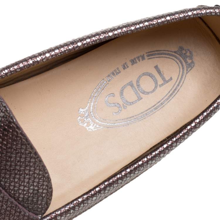 مملوكة مسبقًا Tod's Metallic Brown Leather Penny Slip On Loafers Size 36