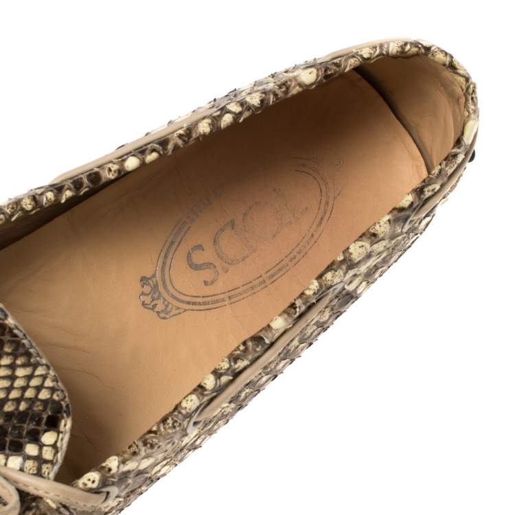 Pre Owned Tod's Brown/Cream Python Gommino Slip On Loafers Size 38