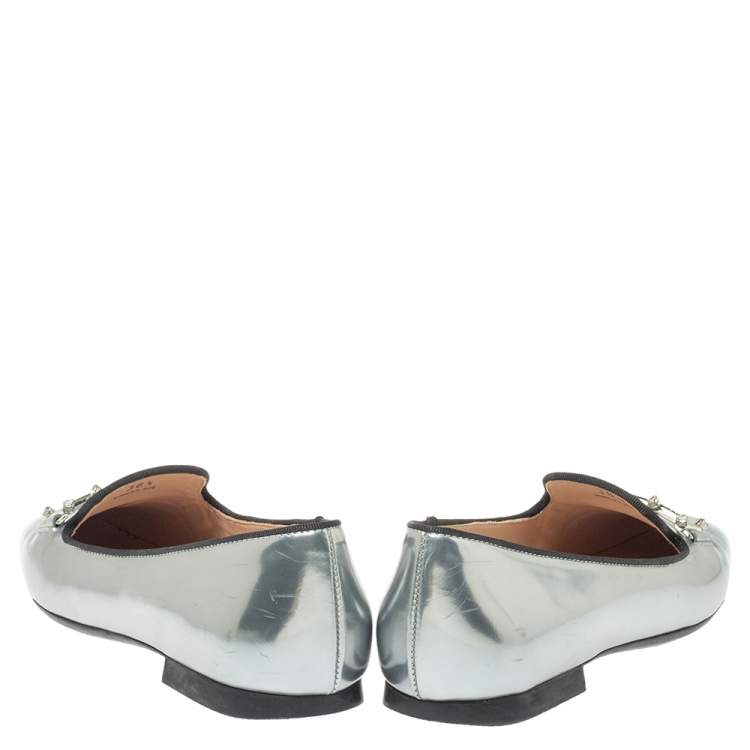 Pre Owned Tod's Metallic Silver Patent Leather  Double T-Smoking Slippers Size 36.5