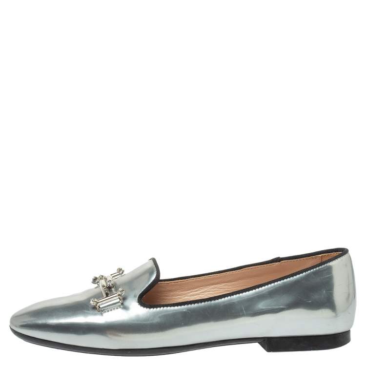 Pre Owned Tod's Metallic Silver Patent Leather  Double T-Smoking Slippers Size 36.5