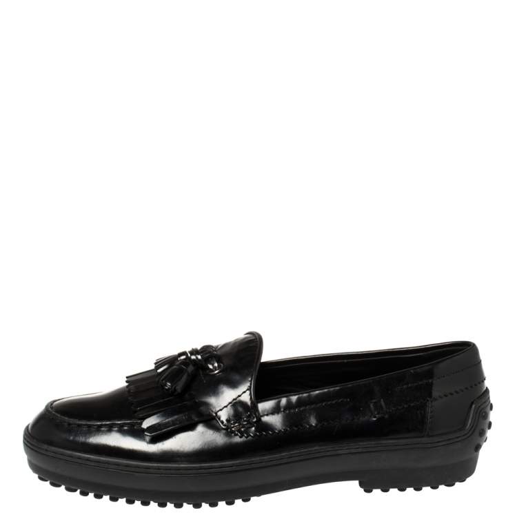 مملوكة مسبقًا Tod's Black Leather Fringe Tassel Loafers Size 39.5