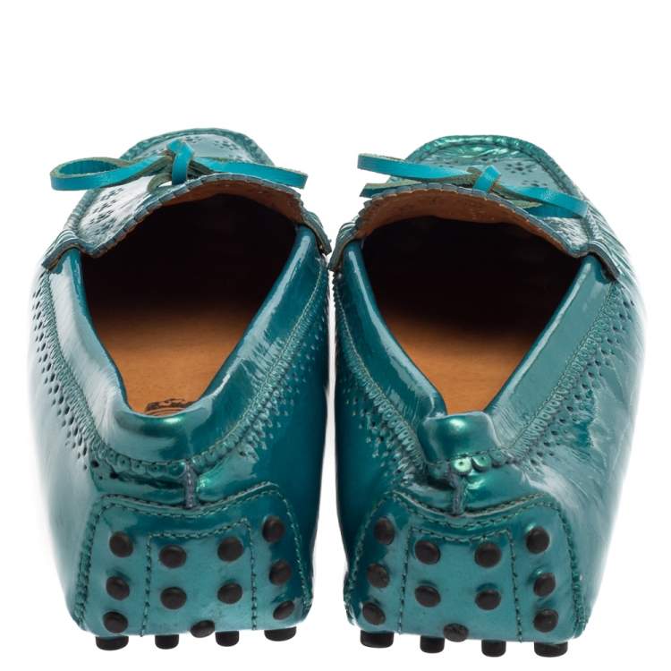 Pre Owned Tod's Blue Patent Leather Gommino Bow Loafers Size 37