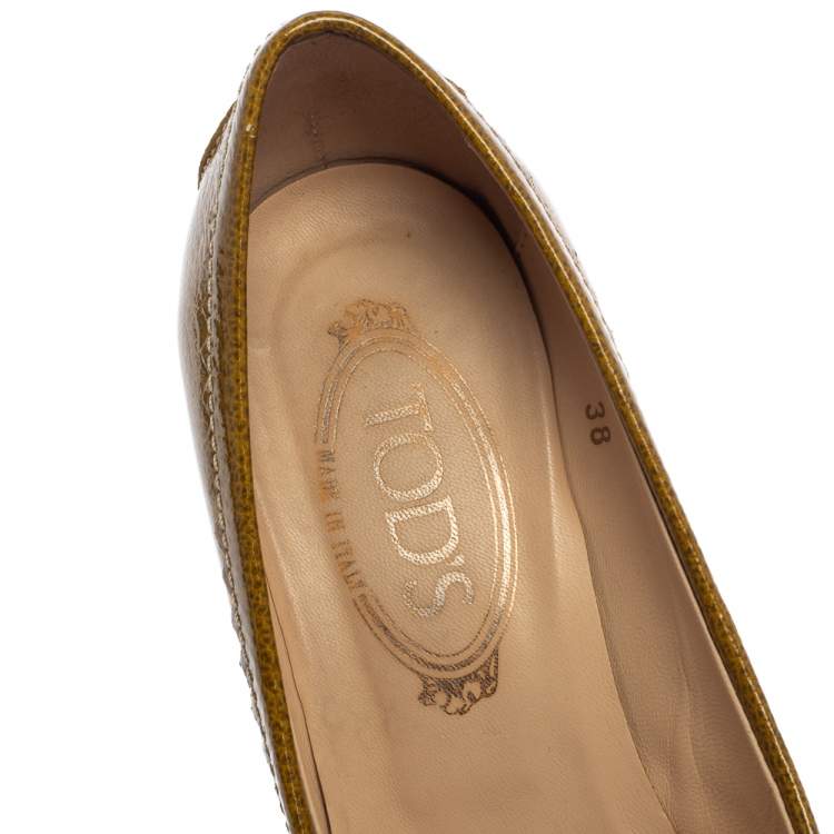 Pre Owned Tod's Yellow/Green Patent Leather Square Toe Loafer Pumps Size 38