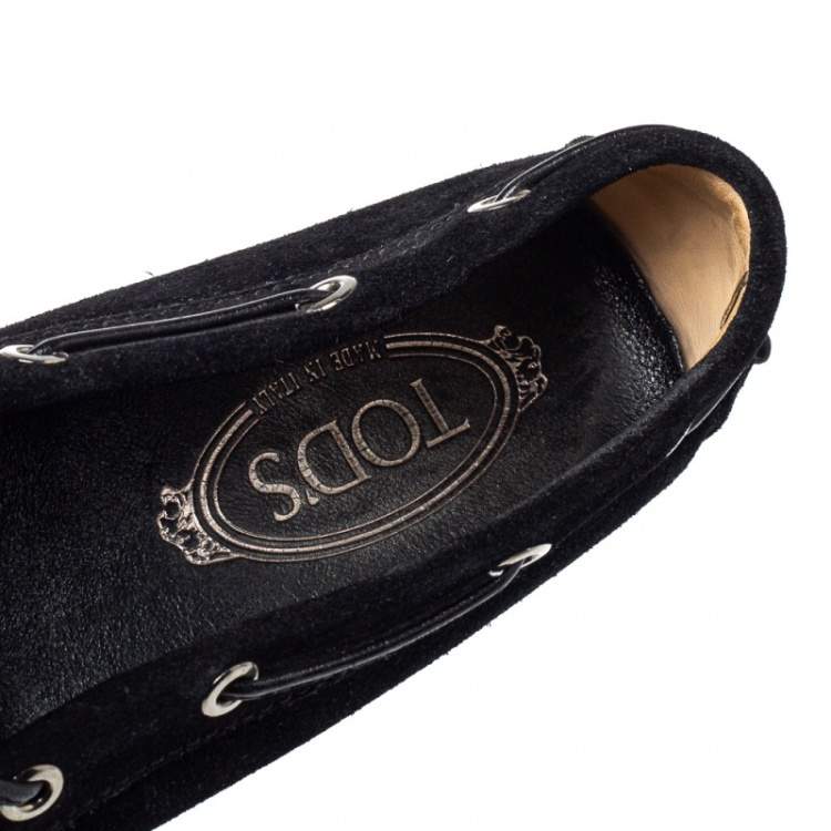 مملوكة مسبقًا Tod's Black Suede Slip On Bow Loafers Size 38.5