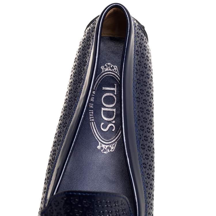 Pre Owned Tod's Navy Blue Laser Cut Patent Leather Slip On Loafers Size 40