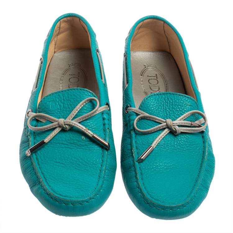 Pre Owned Tod's Blue Leather Bow Slip On Loafers  Size 38