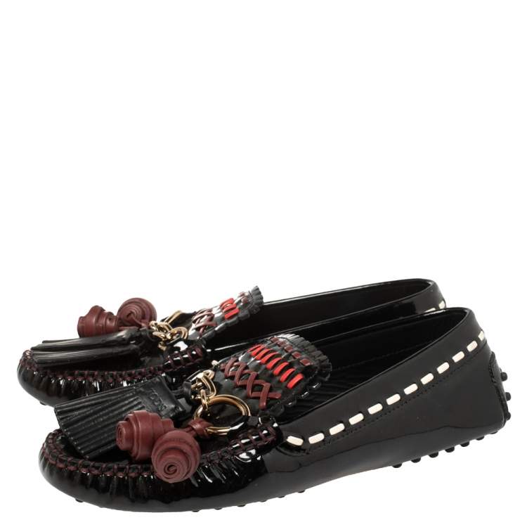 مملوكة مسبقًا Tod's Black Patent Leather Gomma Gyspy Tassel Loafers Size 38.5