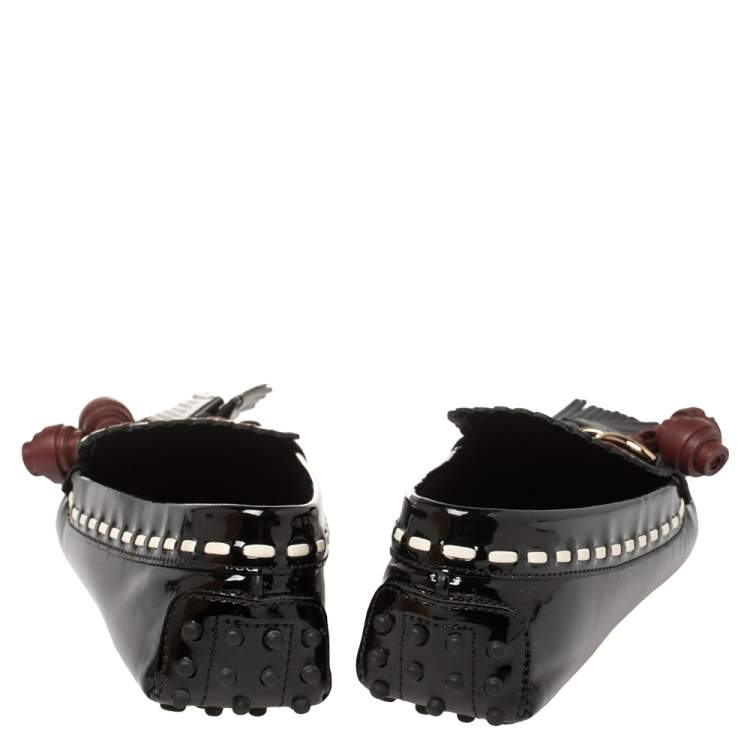 مملوكة مسبقًا Tod's Black Patent Leather Gomma Gyspy Tassel Loafers Size 38.5