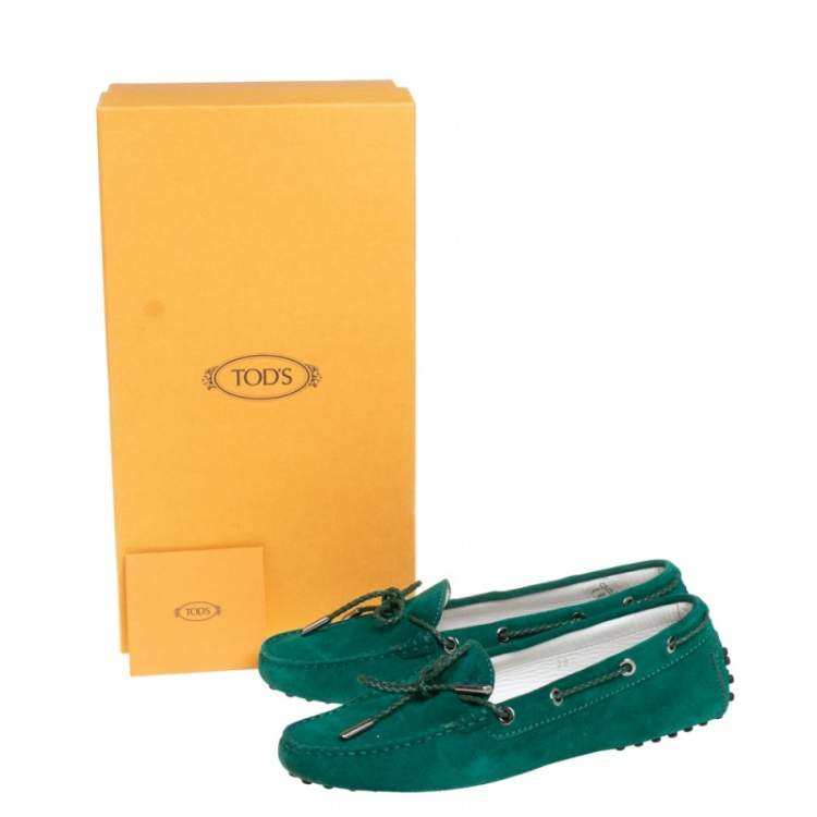 Pre Owned Tod's Green Suede Bow Driving Loafers Size 39