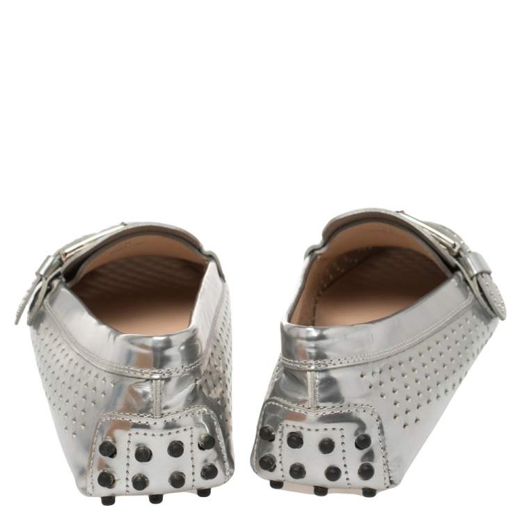 Pre Owned Tod's Silver Perforated Leather Buckle Loafers Size 40