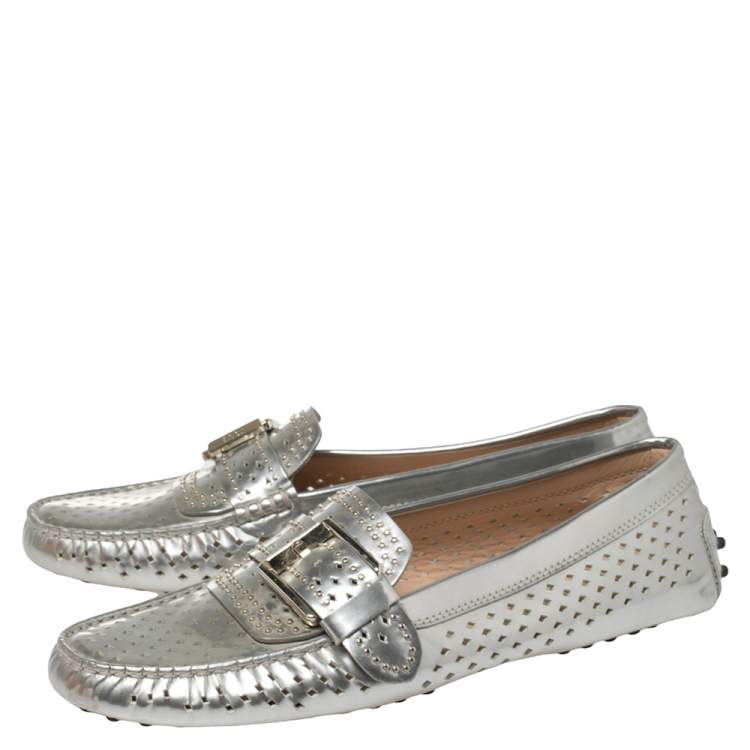 Pre Owned Tod's Silver Perforated Leather Buckle Loafers Size 40