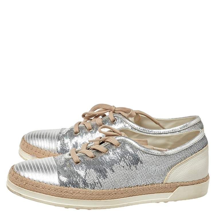 Pre Owned Tod's Metallic Silver Leather And Sequin Low Top Sneakers Size 37
