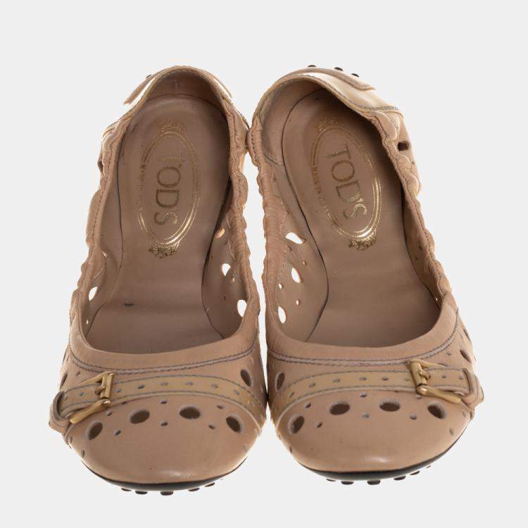 Pre Owned Tod's Beige Leather And Patent Circle Laser Cut Scrunch Ballet Flats Size 40