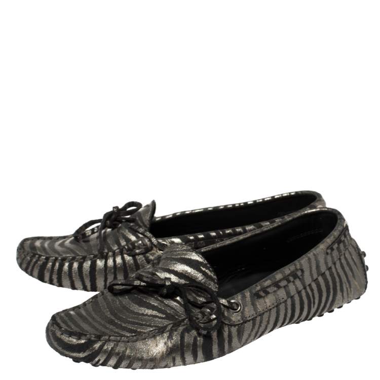 Pre Owned Tod's  Black/Grey Zebra Print Leather Gommini Driving Loafers Size 38