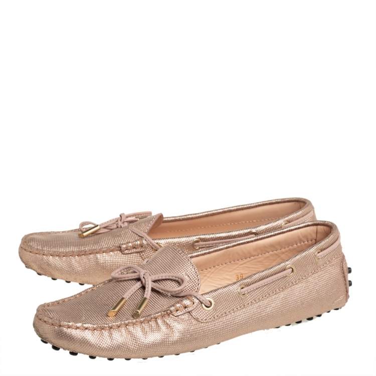 Pre Owned Tod's Gold Textured Leather City Gommino Driving Loafers Size 39