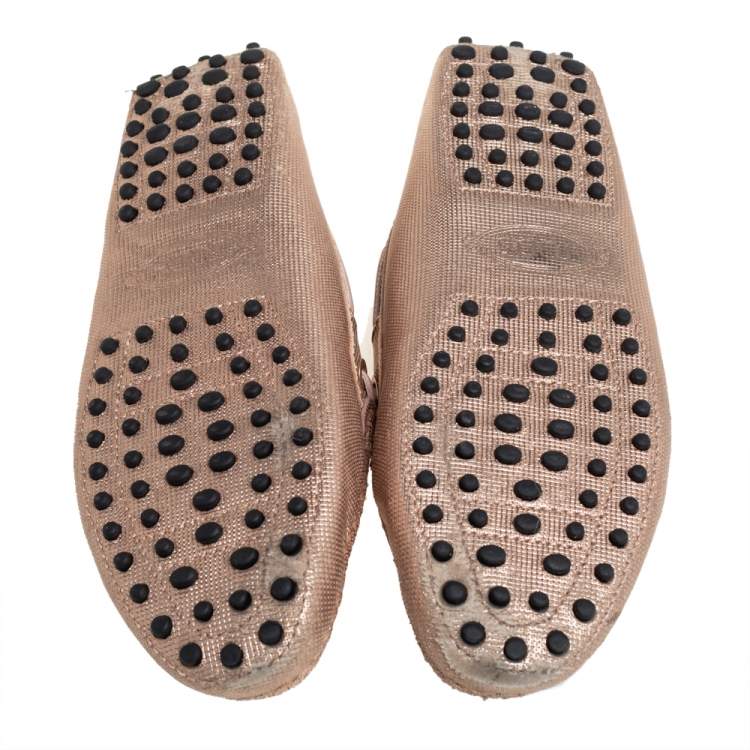 Pre Owned Tod's Gold Textured Leather City Gommino Driving Loafers Size 39