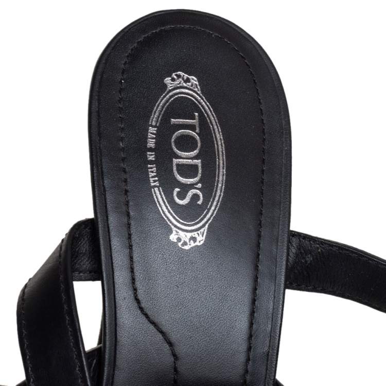 مملوكة مسبقًا Tod's Black Leather Crisscross Strap Sandals Size 40