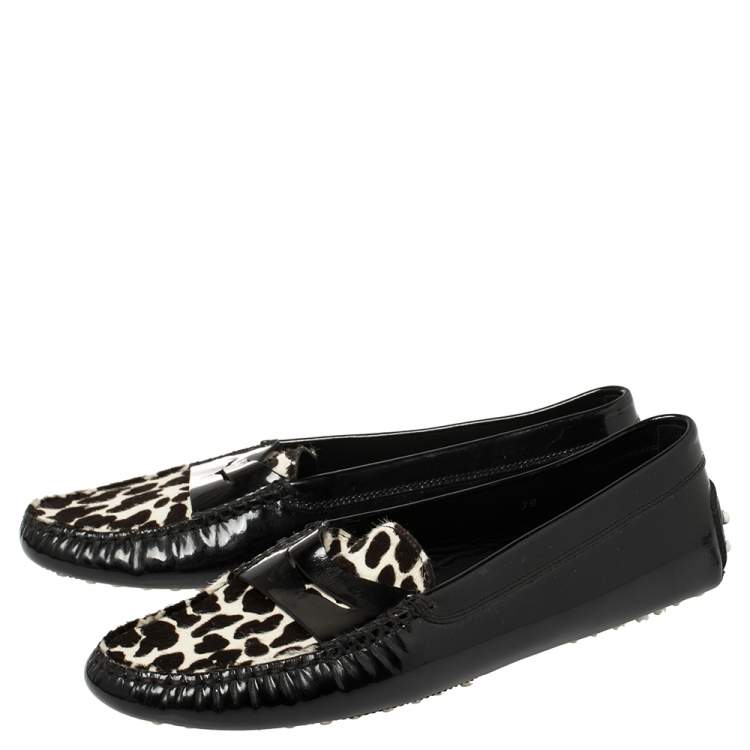 Pre Owned Tod's Black Patent Leather And Pony Hair Gommino Penny Loafers Size 39