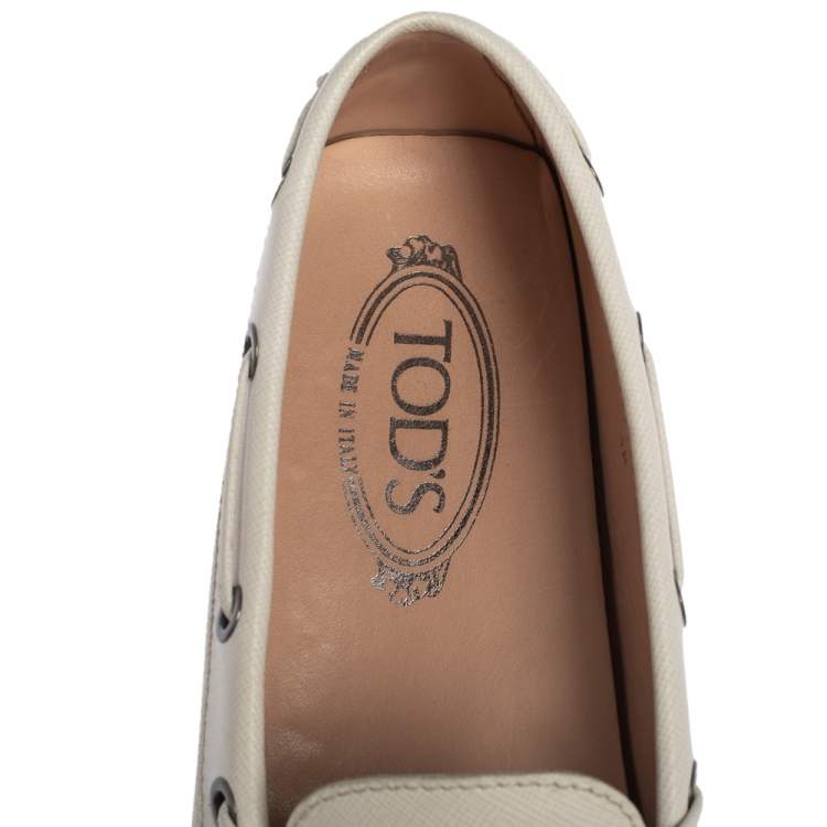 Pre Owned Tod's White Leather Bow Loafers Size 38
