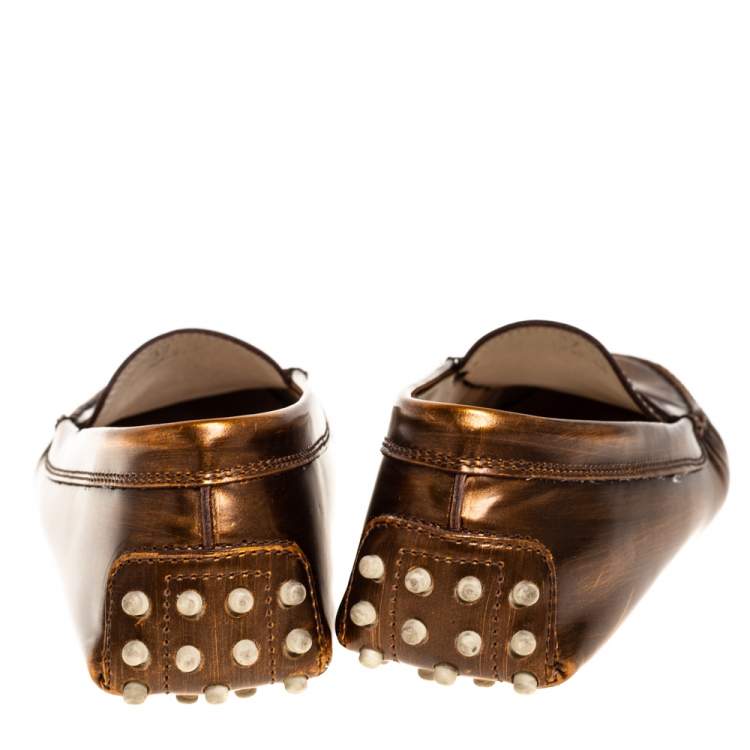 مملوكة مسبقًا Tod's Metallic Brown Leather Slip on Loafers Size 37