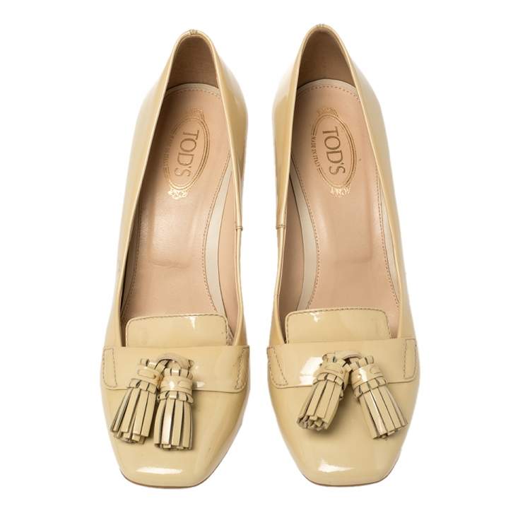Pre Owned Tod's Beige Patent Leather Tassel Loafer Pumps Size 36.5