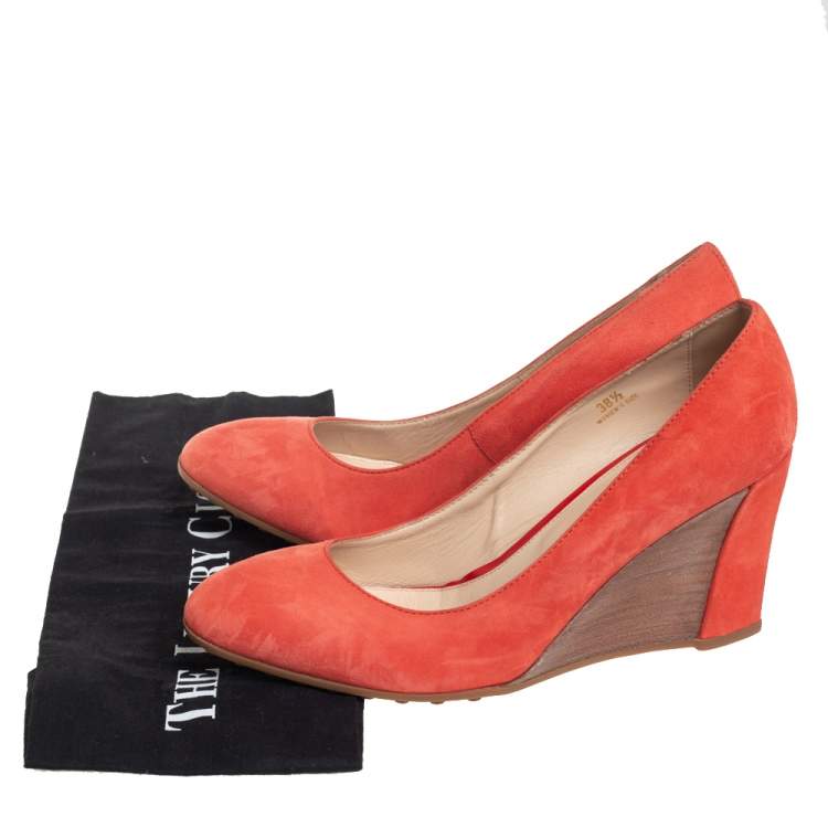 Pre Owned Tod's Orange Suede Wedge Pumps Size 38.5