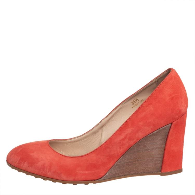 Pre Owned Tod's Orange Suede Wedge Pumps Size 38.5