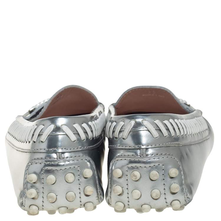 Pre Owned Tod's Metallic Silver Leather Whipstitch Detail Penny Slip On Loafers Size 35